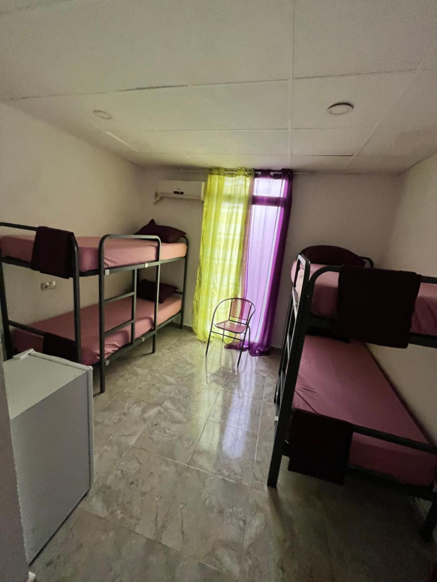 Hostal Mayor Аликанте Экстерьер фото