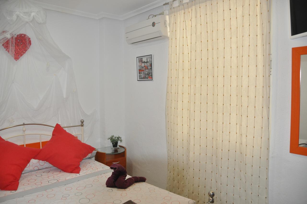 Hostal Mayor Аликанте Экстерьер фото